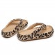 Best-selling herringbone slippers for outdoor wear in summer, fashionable and stylish thick-soled leopard-print couples' beach sandals. Best-selling herringbone slippers for outdoor wear in summer, fashionable and stylish thick-soled leopard-print couples' beach sandals.